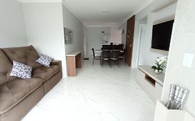 Encantador Apto NOVO, climatizado e confortável - 200m das Thermas